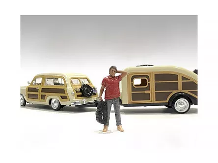 "Campers" Figure 4 for 1/18 Scale Models by American Diorama